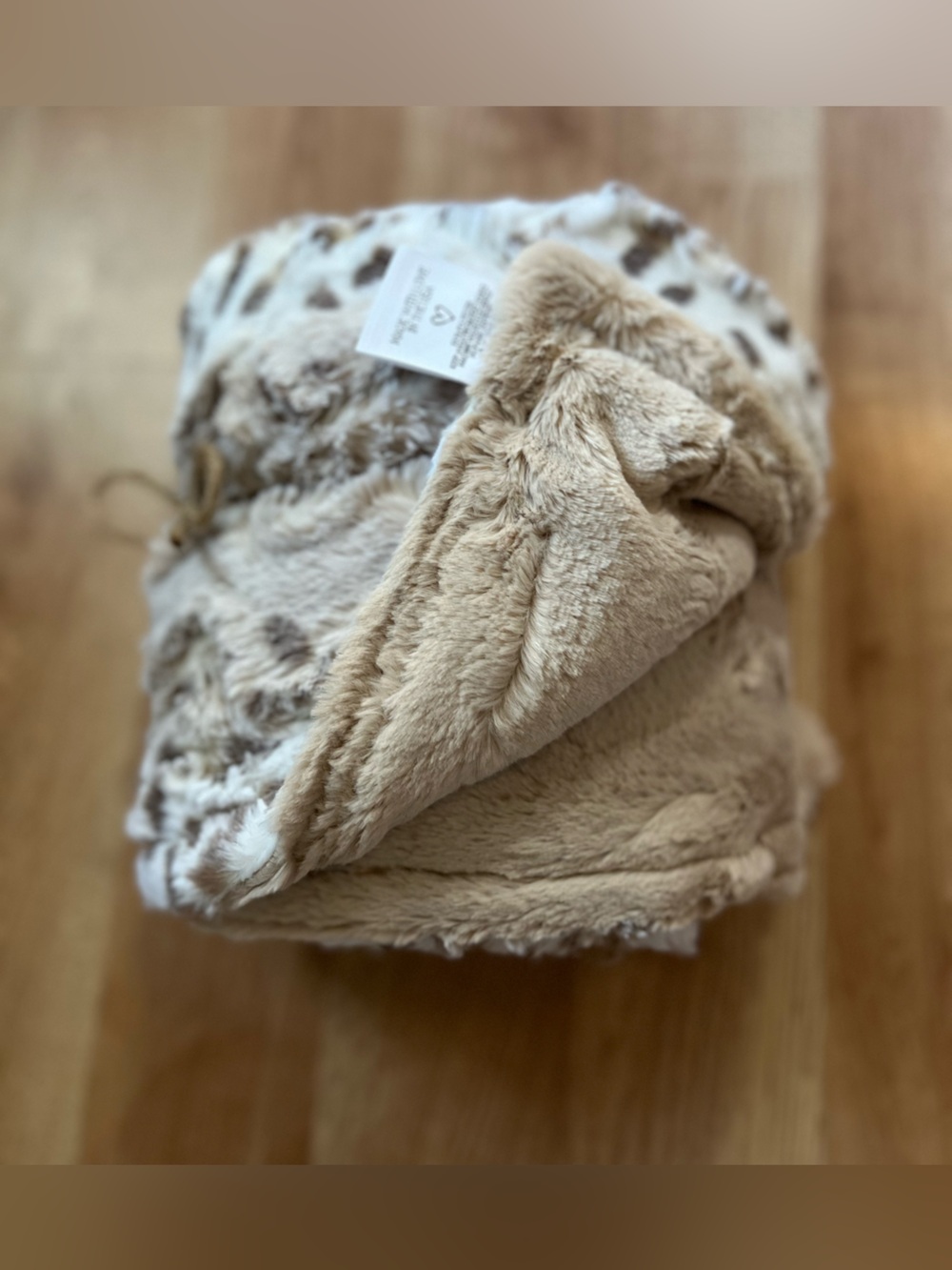 Baby Boo’s Designs Snow Owl Natural Minky Baby Blanket NWOT - Picture 2 of 3